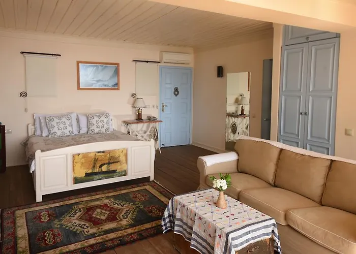 Beyaz Yunus - Adult Only Hotell 3*