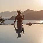 Beyaz Yunus - Adult Only Hotel
