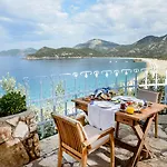 Beyaz Yunus - Adult Only Hotel