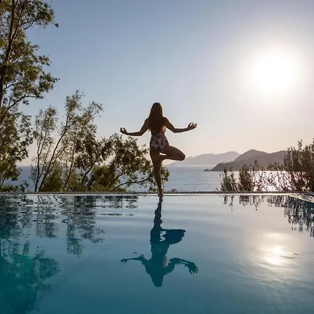 Beyaz Yunus - Adult Only 3* Ölüdeniz