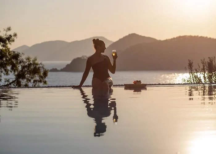 Beyaz Yunus - Adult Only Hotell